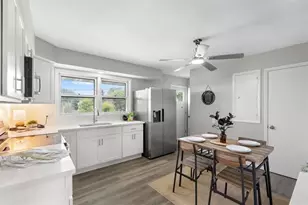 115 Ridge Dr, Mount Horeb, WI 53572 - Photo 1