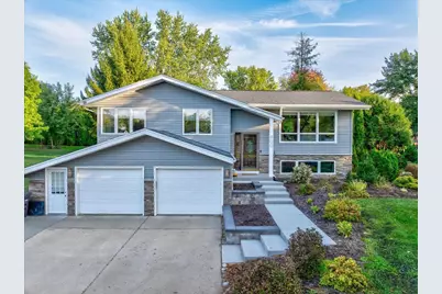 800 Roosevelt Street, Stoughton, WI 53589 - Photo 1