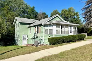 603 Williams St, Janesville, WI 53545 - Photo 1