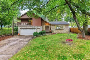 4310 Kenwood St, Madison, WI 53704 - Photo 1