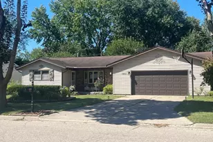 1921 Mayfair Dr, Janesville, WI 53545 - Photo 1