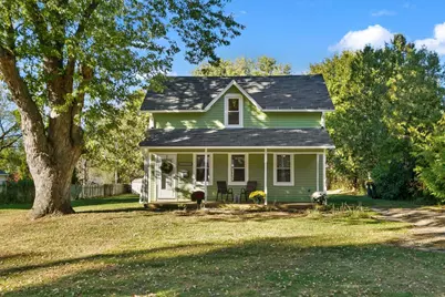 295 8th Street, Reedsburg, WI 53959 - Photo 1