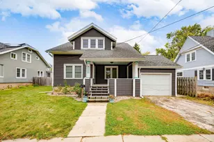 722 W Sherman Ave, Fort Atkinson, WI 53538 - Photo 1