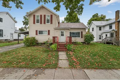 326 3rd Avenue, Baraboo, WI 53913 - Photo 1