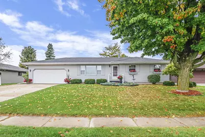 404 S Cleveland Avenue, DeForest, WI 53532 - Photo 1