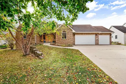 809 Chickadee Drive, Cambridge, WI 53523 - Photo 1