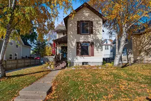 206 West St, Beaver Dam, WI 53916 - Photo 1