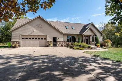 1021 Prairie Queen Road, Cambridge, WI 53523 - Photo 1