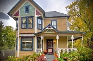 322 E Court St, Viroqua, WI 54665 - Photo 1