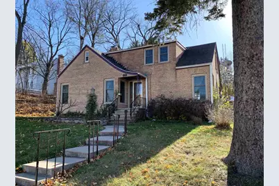 615 W Mackie Street, Beaver Dam, WI 53916 - Photo 1