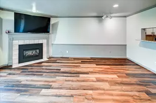 9 Captains Court, Madison, WI 53719 - Photo 1