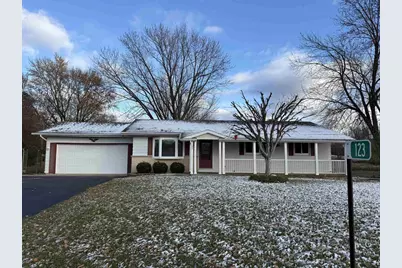 123 County Road B, Cambridge, WI 53523 - Photo 1