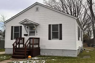 470 West Ave, Mauston, WI 53948 - Photo 1