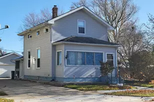 544 N Chatham St, Janesville, WI 53548 - Photo 1