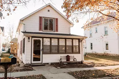 408 E Amelia Street, Cassville,  53806 - Photo 1