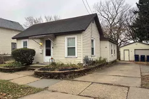 407 Rockport Rd, Janesville, WI 53548 - Photo 1