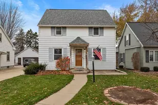 724 Mac Arthur Dr, Beaver Dam, WI 53916 - Photo 1