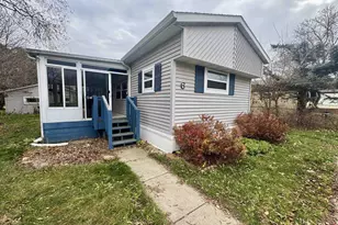 6 Lapidary Ln, Janesville, WI 53548 - Photo 1