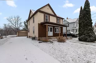 673 S Center St, Beaver Dam, WI 53916 - Photo 1