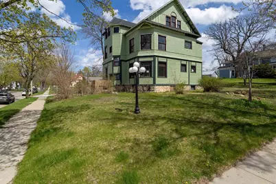 704 Ash Street, Baraboo, WI 53913 - Photo 1