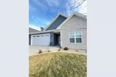 N852 Golf Road #5, Prairie Du Sac, WI 53578 - Photo 1