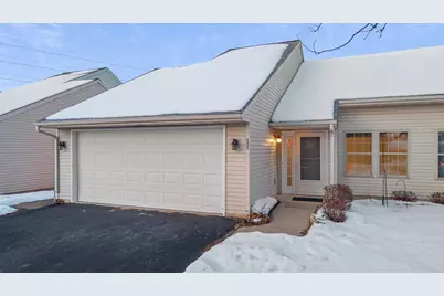 535 E Slifer Street, Portage, WI 53901 - Photo 1