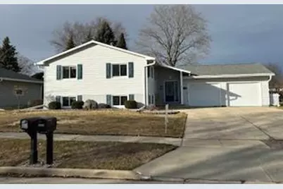 608 Beekman Street, Waupun, WI 53963 - Photo 1