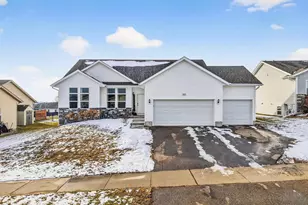 3159 Guinness Dr, Janesville, WI 53546 - Photo 1