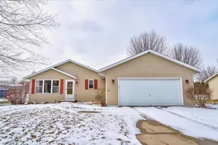 73 Debbie Dr, Janesville, WI 53536 - Photo 1