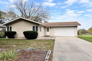 6502 Pilgrim Rd, Madison, WI 53711 - Photo 1