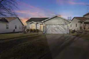 5418 Celebration Pkwy, Madison, WI 53718 - Photo 1