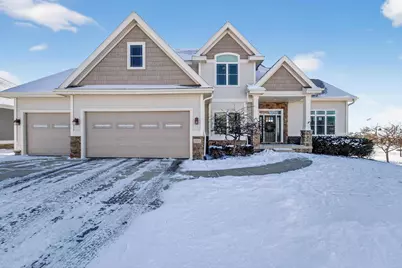 2014 Cardinal Way, Waunakee, WI 53597 - Photo 1