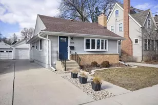 1858 Rutledge St, Madison, WI 53704 - Photo 1