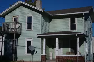 16 N Washington St, Janesville, WI 53548 - Photo 1