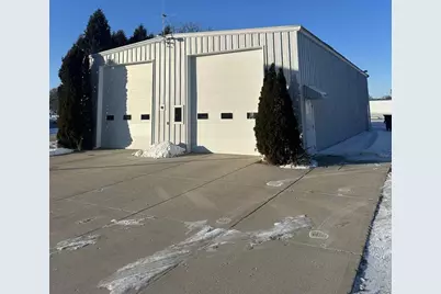 225 Short Street, Juneau, WI 53039 - Photo 1