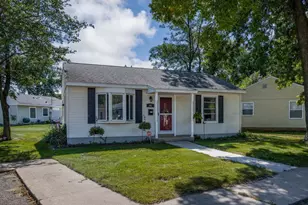 93 Craig Ave, Madison, WI 53705 - Photo 1