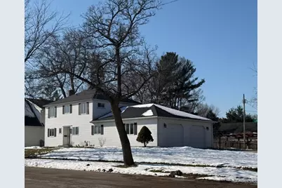 405 Lucile Street, Fort Atkinson, WI 53538 - Photo 1