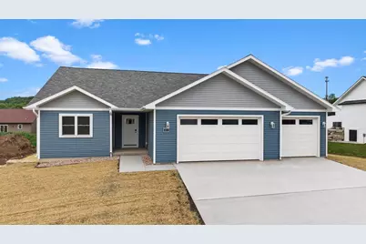 411 Roosevelt Street, Baraboo, WI 53913 - Photo 1