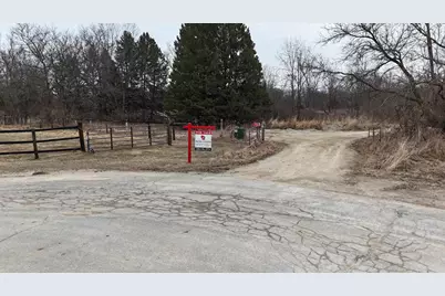 5550 W Partridge Hollow Drive, Janesville, WI 53548 - Photo 1