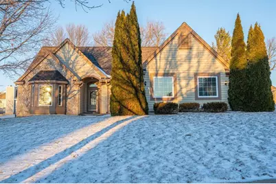 1115 Riverway Court, Pewaukee, WI 53072 - Photo 1