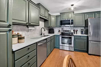 2341 Effingham Way, Sun Prairie, WI 53590 - Photo 1
