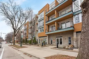 15 S Broom St, Madison, WI 53703 - Photo 1