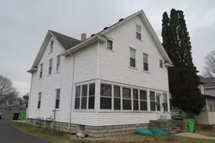 499 W Main St, Waupun, WI 53963 - Photo 1