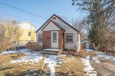 1621 Loftsgordon Avenue, Madison, WI 53704 - Photo 1