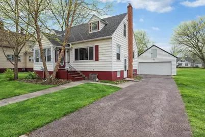 412 Main Street, Reedsburg, WI 53959 - Photo 1