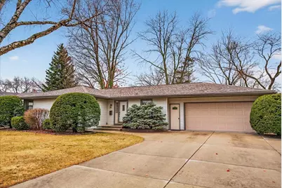 2306 Woodcrest Drive, Portage, WI 53901 - Photo 1