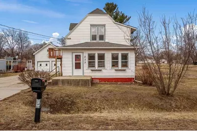 233 W Dawson Avenue, Beloit, WI 53511 - Photo 1
