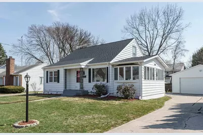 717 Harriette Street, Fort Atkinson, WI 53538 - Photo 1