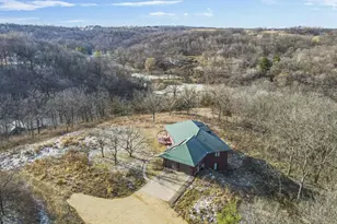 4250 Green Leaf Dr, Ridgeville, WI 53533 - Photo 1