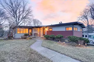 816 Osborne Ave, Janesville, WI 53548 - Photo 1